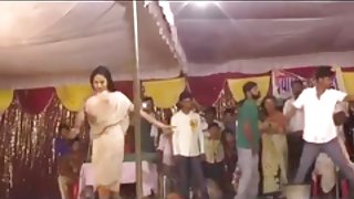 نگاه مرد به وضوح هیچ تاسف در مورد زنان رابطه جنسی آنلاین که