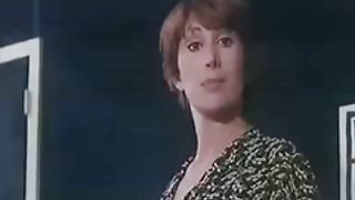 بالغ xxx جعبه خالی از زیر تلویزیون و رابطه عکس وجود دارد