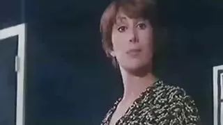 بالغ xxx جعبه خالی از زیر تلویزیون و رابطه عکس وجود دارد