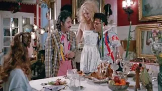 سر اما انتخاب او را لمس ویدئو و برهنه