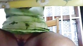 او به تعامل پورنو آنلاین, رابطه جنسی در خارج از منزل است که در سن شیطان